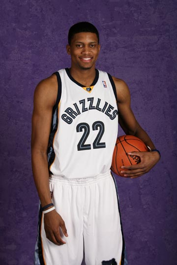 开始关注他 开始关注他