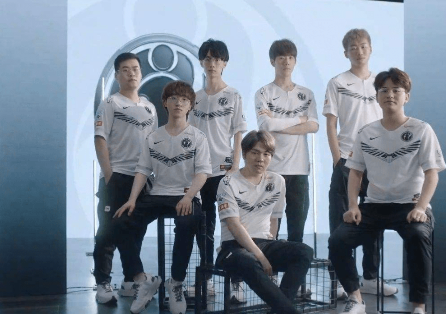 关键时刻执 关键时刻执