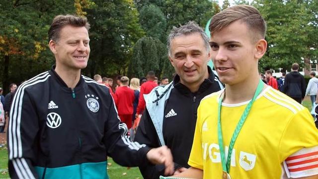 重防守的比 重防守的比